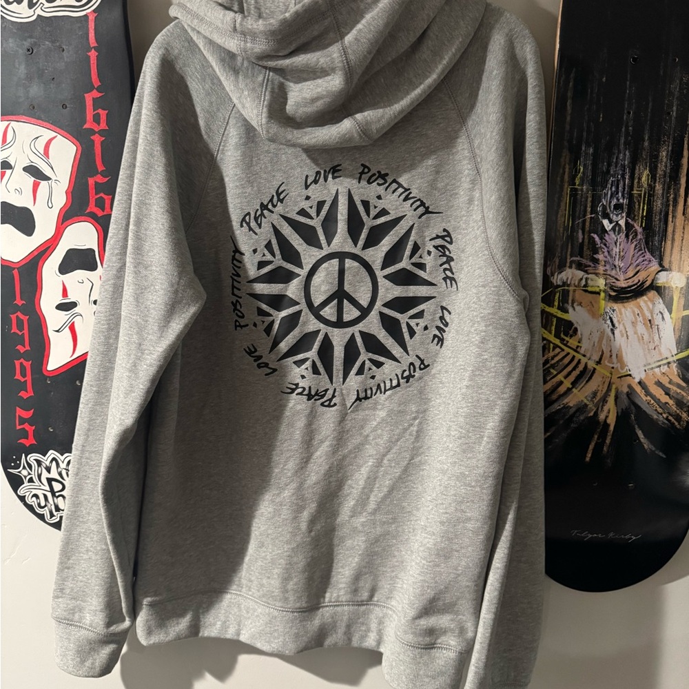 Vans Off The Wall size large pullover hoodie men